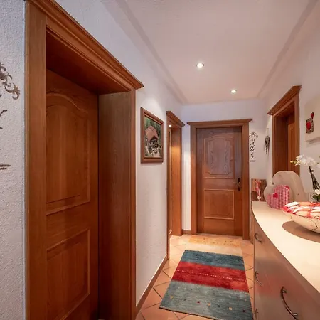 Haus Taxacher Apartmán *