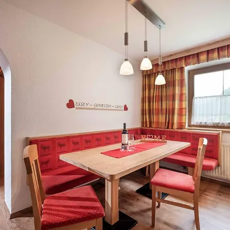 Apartment Haus Taxacher *