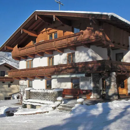 Haus Taxacher Apartmán Rohrberg