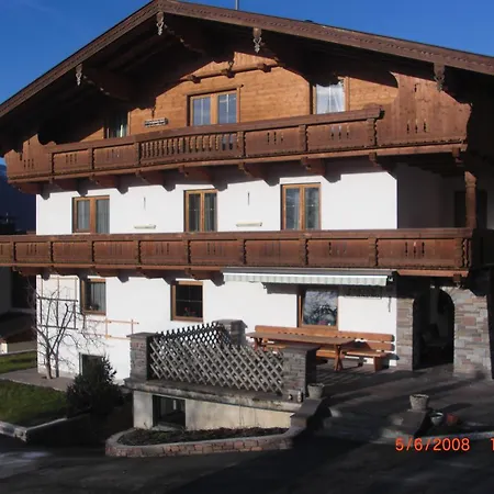 Haus Taxacher * Rohrberg